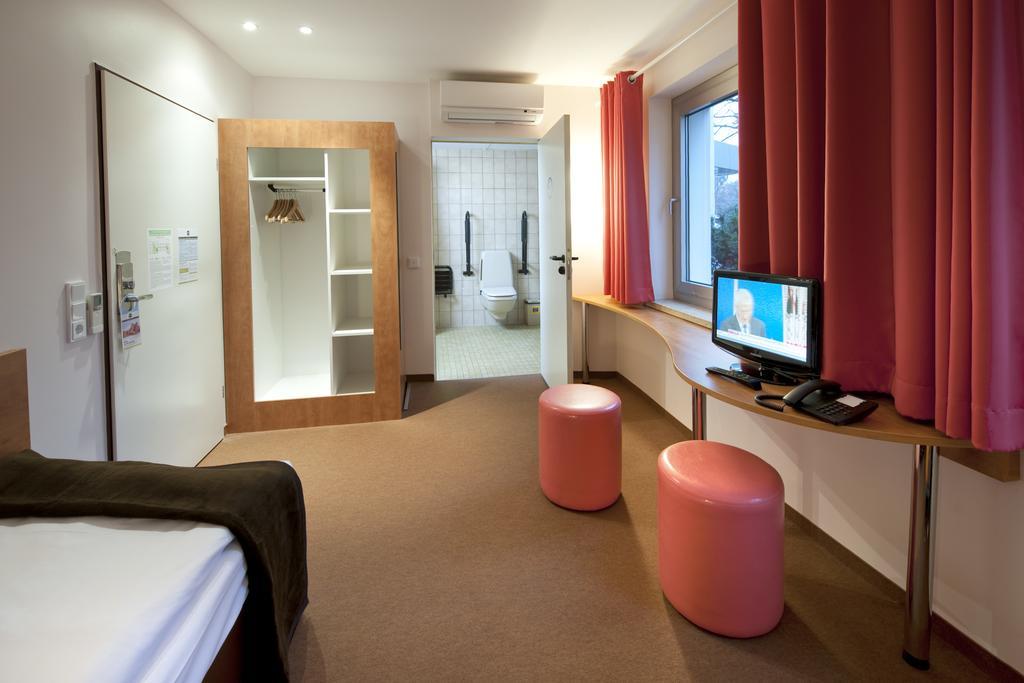 Hotel Hannover-Garbsen Kültér fotó