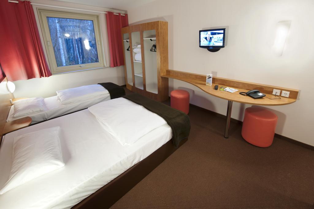 Hotel Hannover-Garbsen Kültér fotó